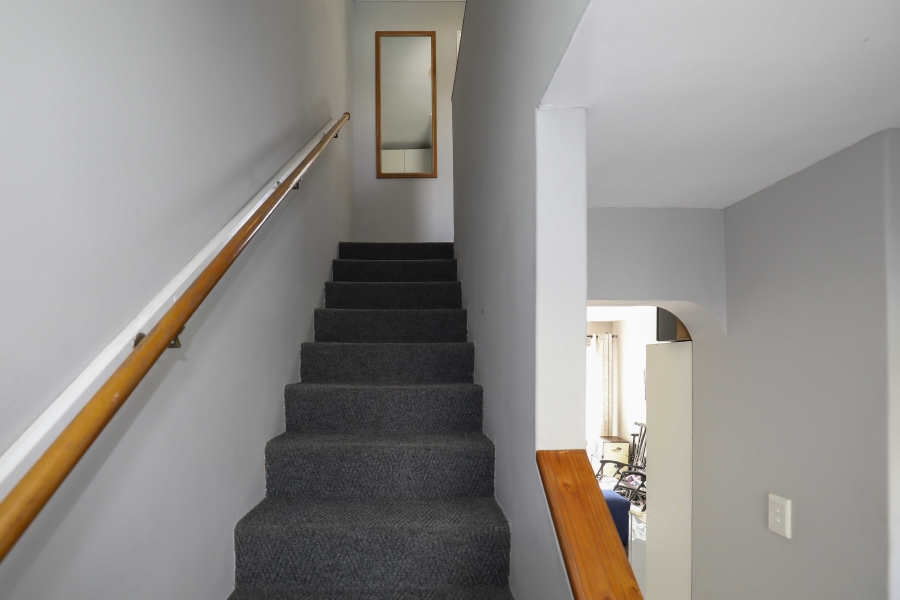 2 Bedroom Property for Sale in Plumstead Western Cape